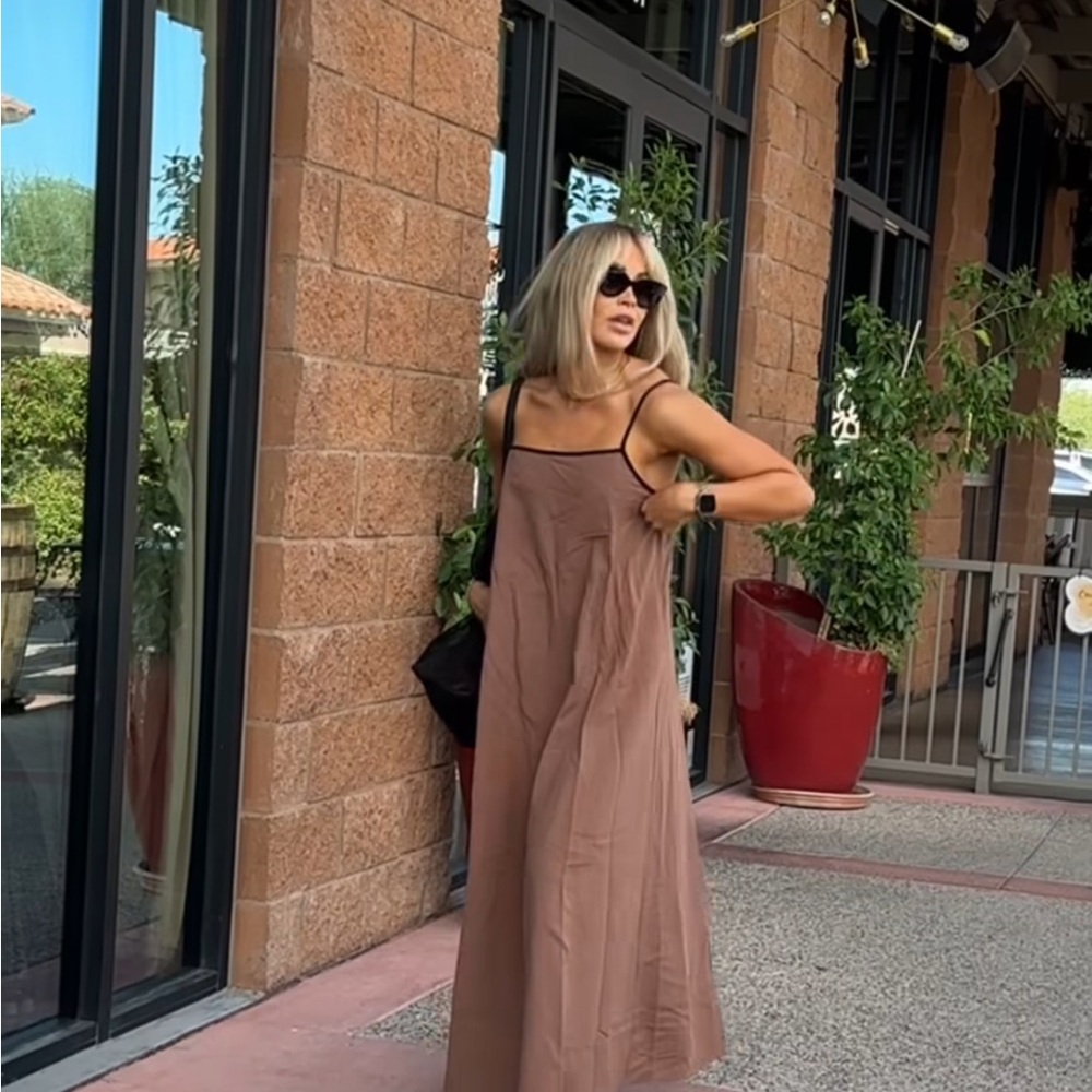 Elegant Blue Maxi Dress